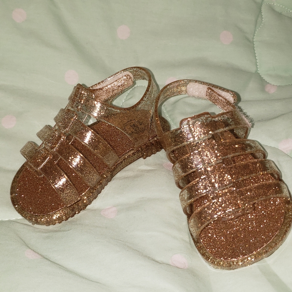 Size 2 gold glitter sandal
